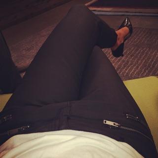Jessica Chobot feet photo thumbnail