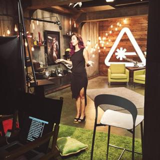 Jessica Chobot feet photo thumbnail