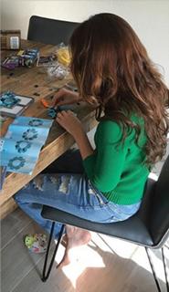 Jessica Chobot feet photo thumbnail