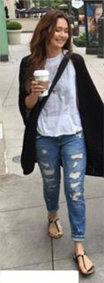 Jessica Chobot feet photo thumbnail