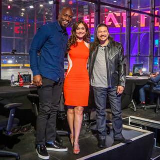 Jessica Chobot feet photo thumbnail