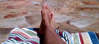 Jessica Chobot feet photo thumbnail