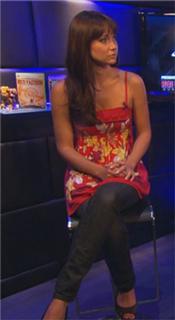 Jessica Chobot feet photo thumbnail