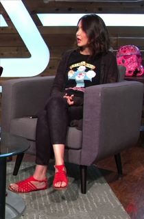 Jessica Chobot feet photo thumbnail