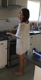 Jessica Chobot feet photo thumbnail