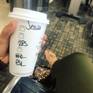 Jessica Chobot feet photo thumbnail