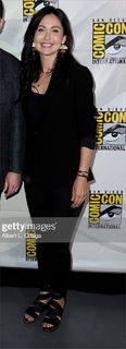 Jessica Chobot feet photo thumbnail