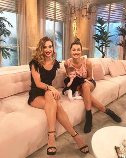 Jessica Cirio feet photo thumbnail