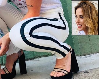 Jessica Cirio feet photo thumbnail