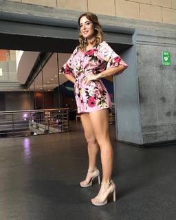 Jessica Cirio feet photo thumbnail