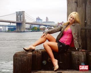 Jessica Cirio feet photo thumbnail