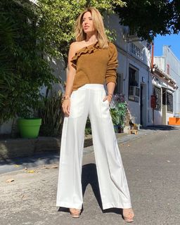 Jessica Cirio feet photo thumbnail