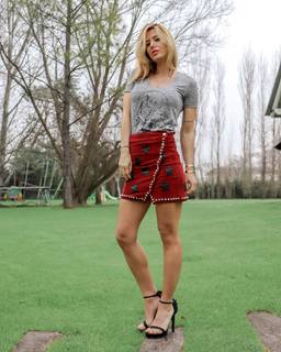 Jessica Cirio feet photo thumbnail