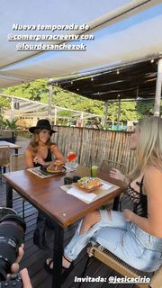 Jessica Cirio feet photo thumbnail