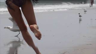 Jessica Clements feet photo 8
