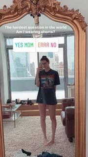 Jessica Clements feet photo 17