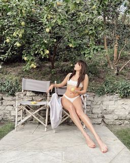 Jessica Clements feet photo 11