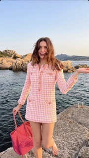 Jessica Clements feet photo 5