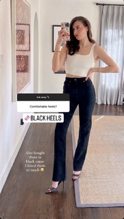 Jessica Clements feet photo 17