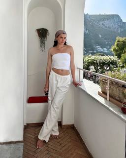 Jessica Clements feet photo 16