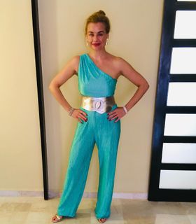 Jessica Collins feet photo 12