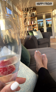 Jessica Ennis-Hill feet photo thumbnail