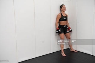 Jessica Eye feet photo 2