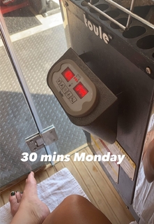 Jessica Eye feet photo 8