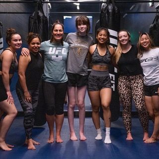 Jessica Eye feet photo 4