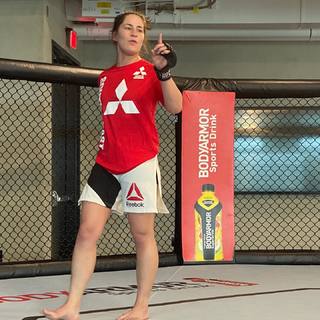 Jessica Eye feet photo 9