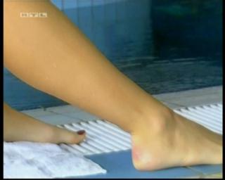 Jessica Ginkel feet photo thumbnail