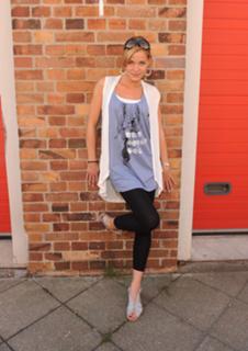 Jessica Ginkel feet photo thumbnail