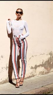 Jessica Goicoechea feet photo thumbnail