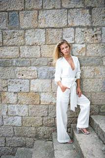 Jessica Goicoechea feet photo thumbnail