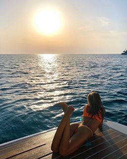 Jessica Goicoechea feet photo thumbnail