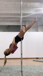 Jessica Goicoechea feet photo thumbnail