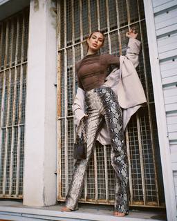 Jessica Goicoechea feet photo thumbnail