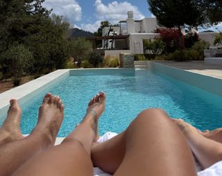 Jessica Goicoechea feet photo thumbnail