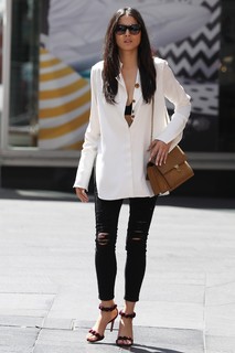 Jessica Gomes feet photo thumbnail