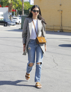 Jessica Gomes feet photo thumbnail