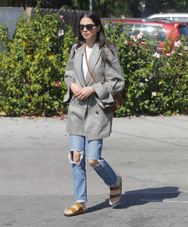 Jessica Gomes feet photo thumbnail