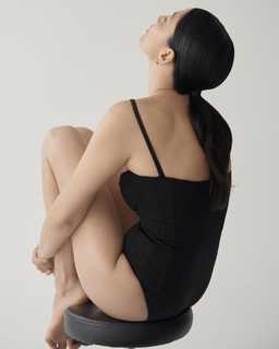 Jessica Gomes feet photo thumbnail