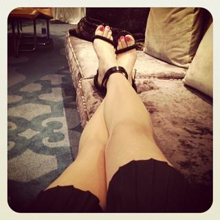 Jessica Gomes feet photo thumbnail
