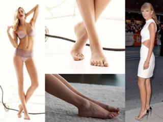 Jessica Hart feet photo thumbnail