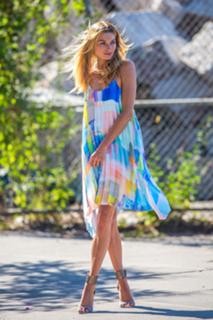 Jessica Hart feet photo thumbnail