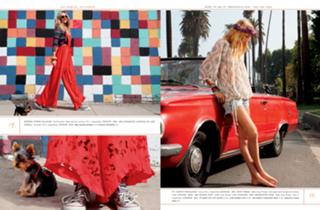 Jessica Hart feet photo thumbnail