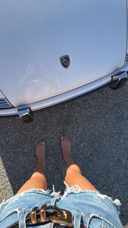 Jessica Hart feet photo 11