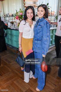 Jessica Henwick feet photo thumbnail