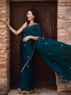 Jessica Henwick feet photo thumbnail