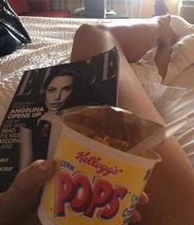 Jessica Hinton feet photo 3